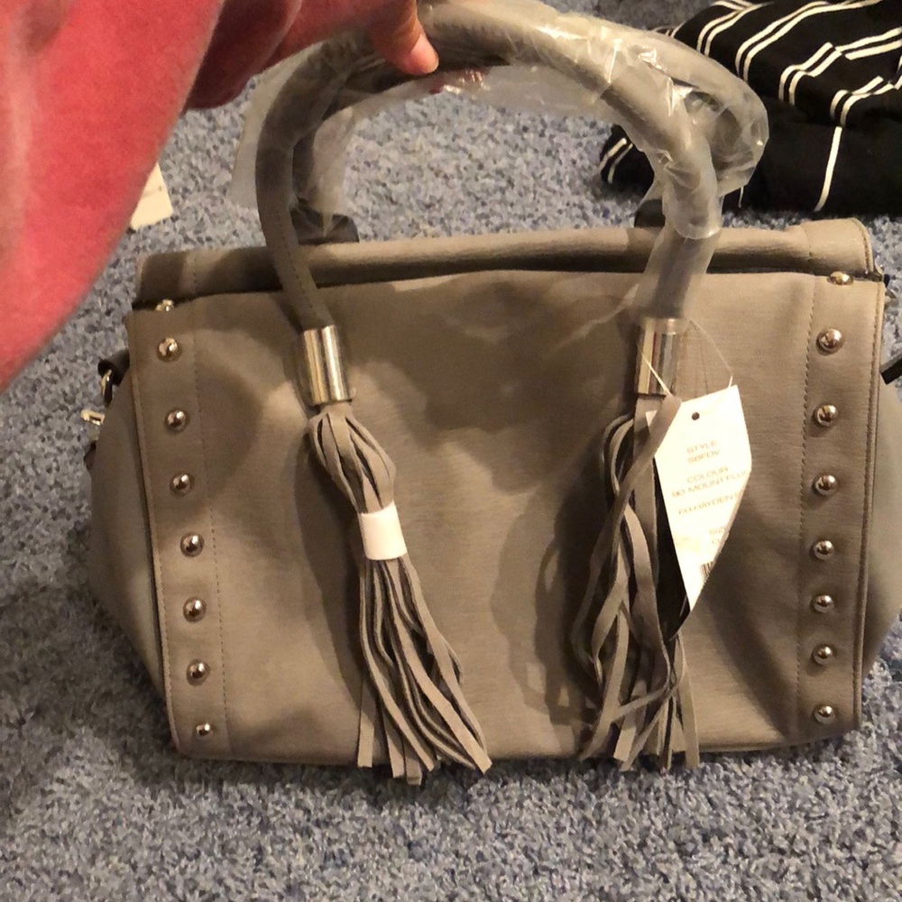 Pocket book, medium sized bag